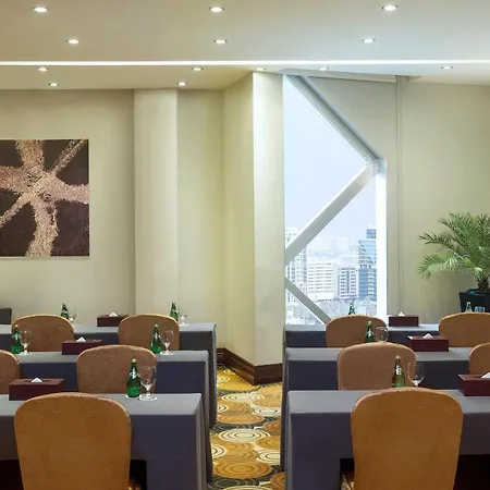 City Seasons Towers Hotel Bur Dubai-3