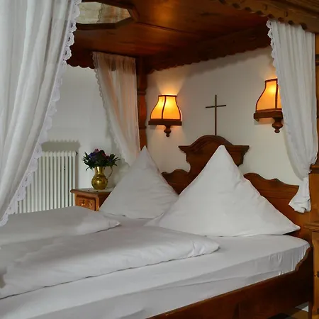 Romantica Hotel Blauer Hecht-2