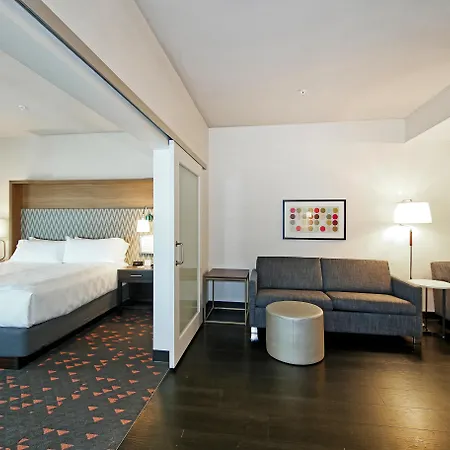 Holiday Inn Hotel & Suites - Calgary Airport North By Ihg-2