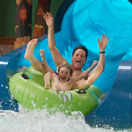Great Wolf Lodge Waterpark Resort-3