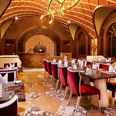 Crowne Plaza Zhengzhou By Ihg-3