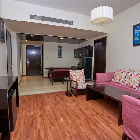E Hotel-3