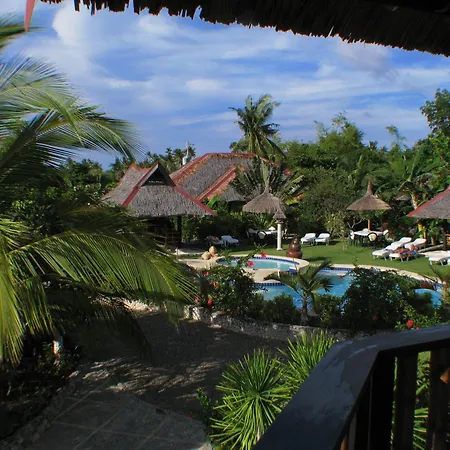 Dolphin House Resort Moalboal-2