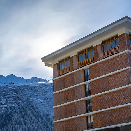 Radisson Blu Hotel Reussen, Andermatt-2
