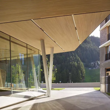 Radisson Blu Hotel Reussen, Andermatt-3