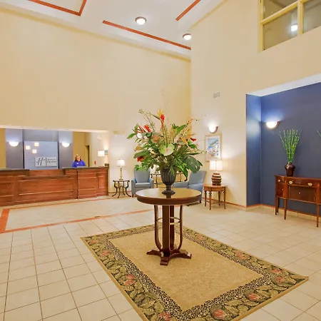 Holiday Inn Express Hotel & Suites Panama City-Tyndall-2