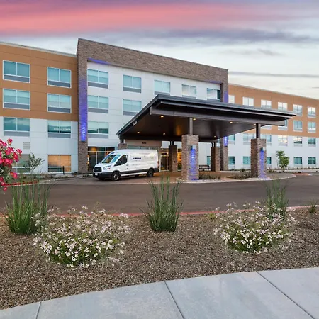 Holiday Inn Express & Suites - Phoenix - Airport North By Ihg-2