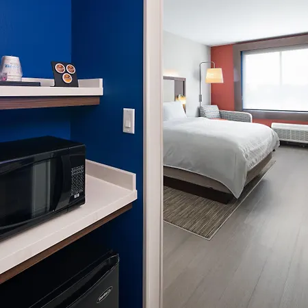 Holiday Inn Express & Suites Lubbock Central - Univ Area By Ihg-3