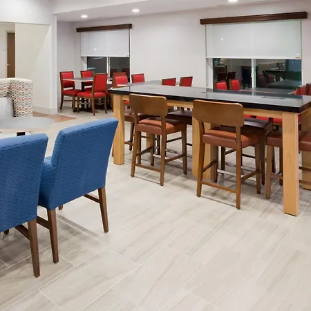 Holiday Inn Express & Suites - Dickinson By Ihg-3