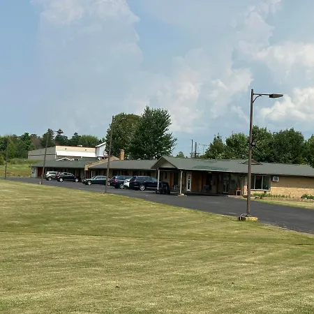 Thruway Holiday Motel-3