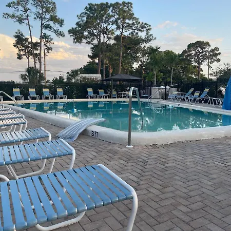 Cottage In Arbor Terrace Resort-3