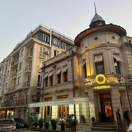 Guest House Memo At The Center Of Kutaisi-2