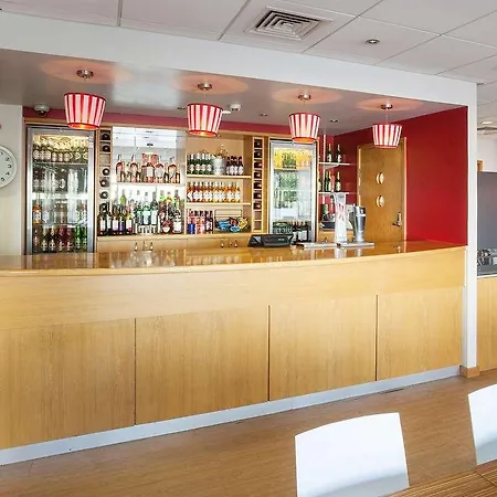 Travelodge Cheshunt-2