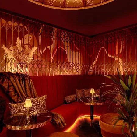 Virgin Hotels Glasgow-2