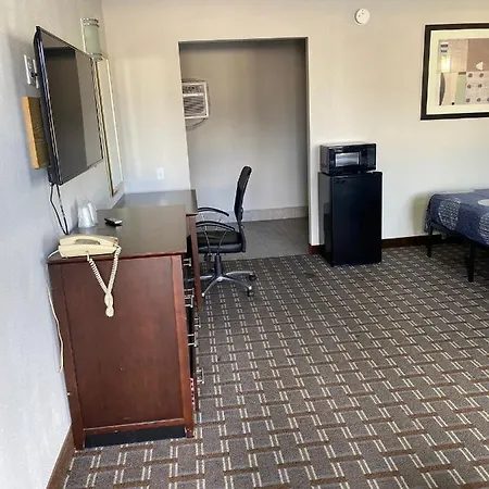 New Budget Inn-3