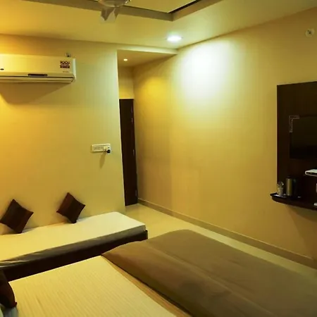 Anand Hotel-2