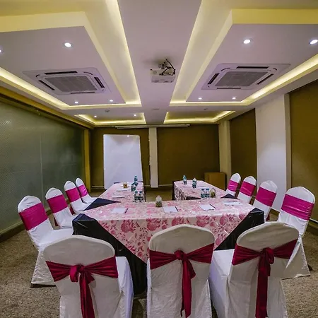 Citrus Prime Hotel & Resorts Bhopal-2