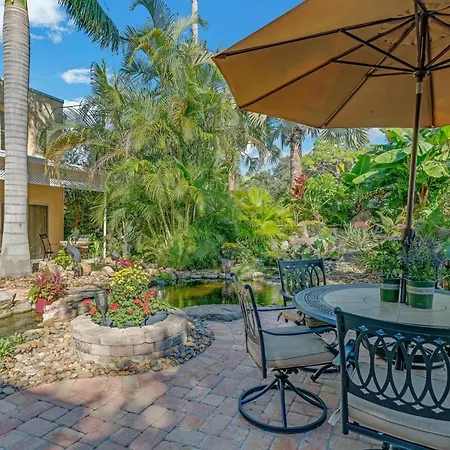 Banyan House Vacation Rentals-2