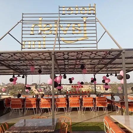 Hotel Lavish Inn-3