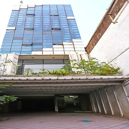 Collection O 92739 Hotel Pintu Besar Near Pancoran Chinatown Point-3