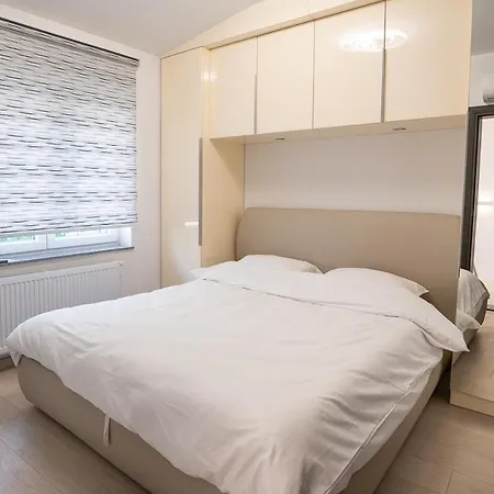 Arena Rooms Zagreb-3