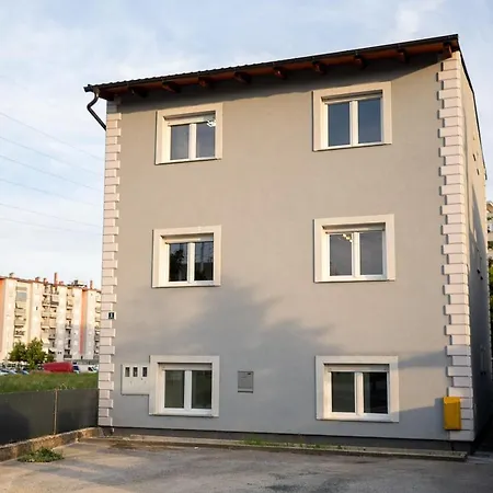 Arena Rooms Zagreb-2