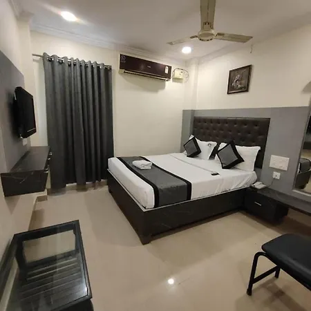 Hotel Vighneshwara Inn-2