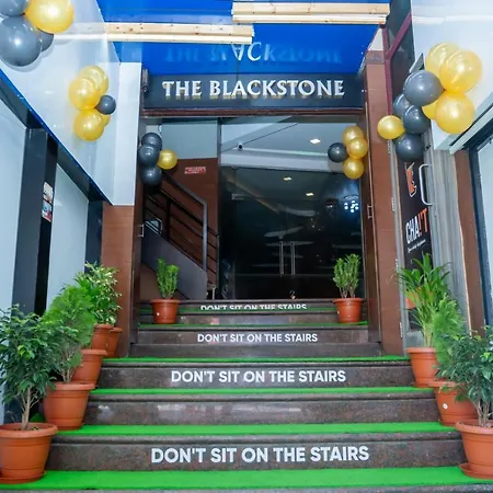Hotel The Black Stone-3