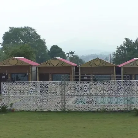 Midwaay Resort-2