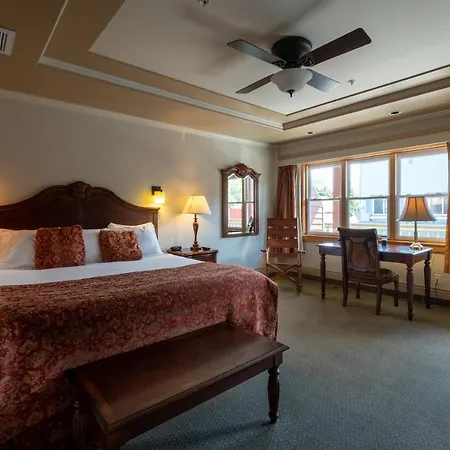 Kaslo Hotel-3