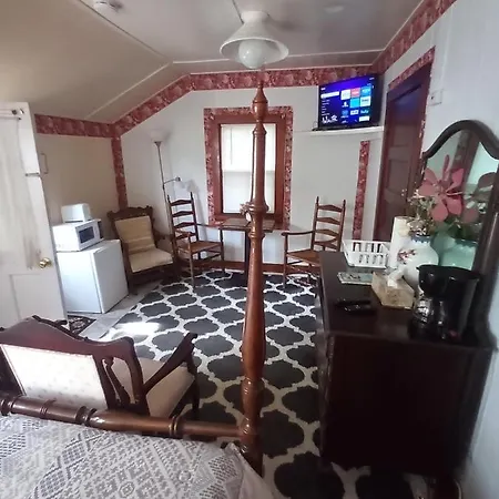 Sea Breeze Inn Beach Rentals-2