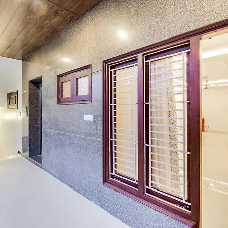 Rvn Guest Inn-3