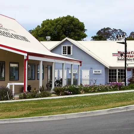 Bodalla Dairy Shed Guest Rooms-2