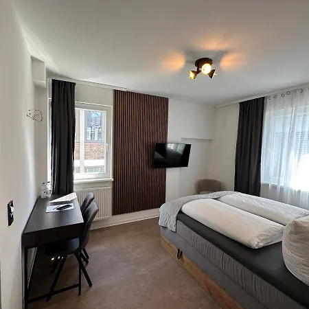 Hotel Emilia-3