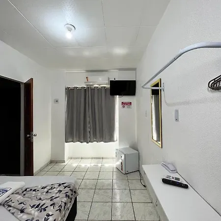 Hotel Avenida-3