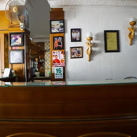 Oyo 92266 Hotel Binaka Medan-2