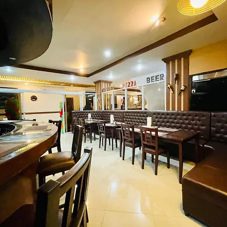 Drake Hotel Angeles City-2