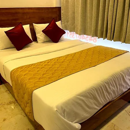 Hotel Delmond Prime- Near Nesco-3