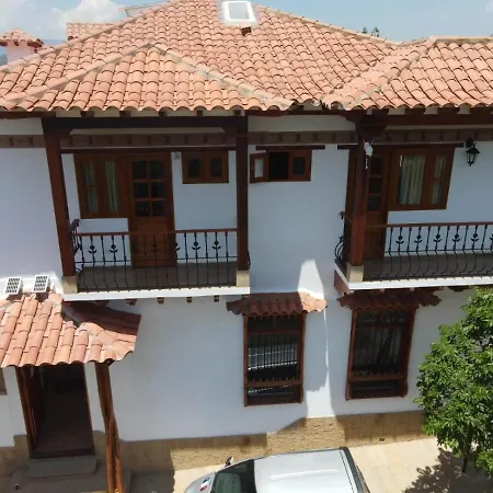 Hotel Villa Javier VDL-3