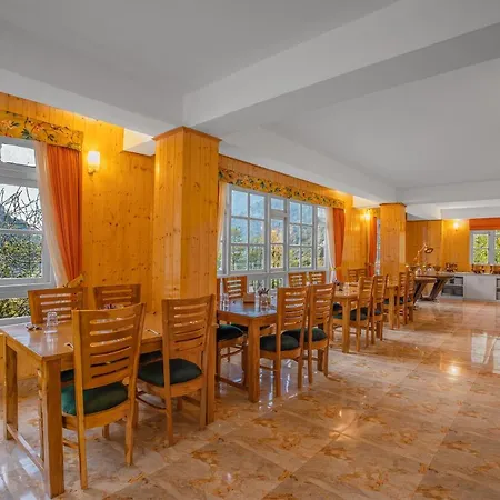 Summit Gangchen Hotel-2