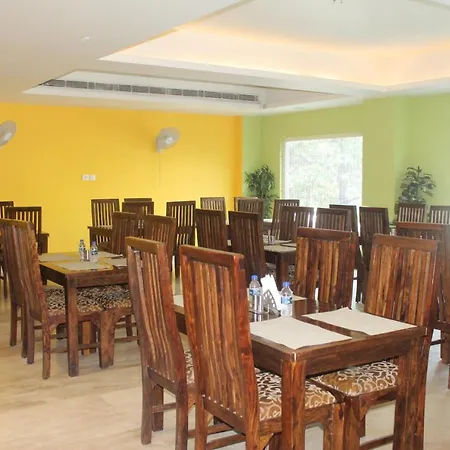 Hotel The Jk Luxe Stay - 1 Minute From Nehru Place And C R Park New Delhi-3