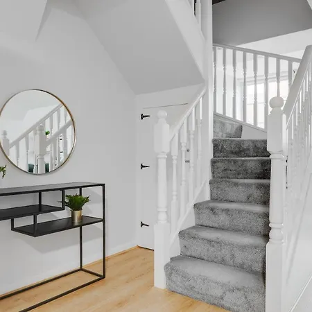 Stanley St Suites By Guestfirst-3