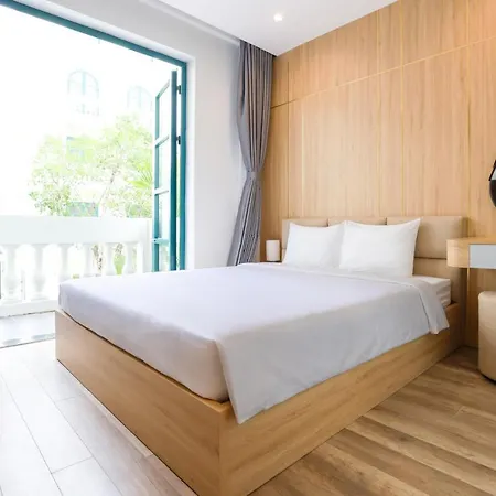 Golden Dragon Hotel-2