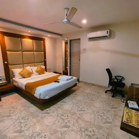 Apex Hotel-3