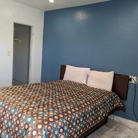 Green Spot Motel-2