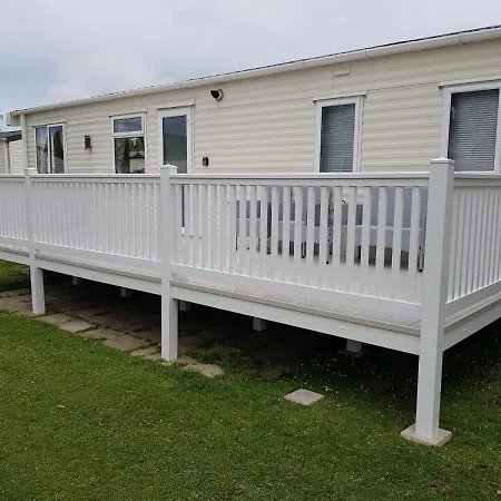 D & A Short Breaks - St Margarets Bay, Dover-3