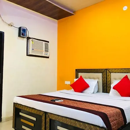 Hotel Tip Top - Lpu Law Gate - Family, Students, Couples-3