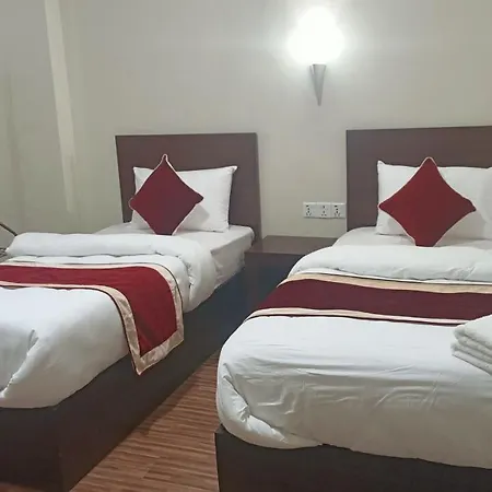Hotel Down To Earth-2