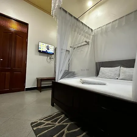 Revada Lodge Airport-2