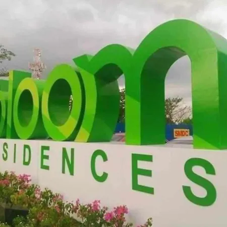 2Br Smdc Bloom Residences Near Naia Wi-Fi +Netflix-3